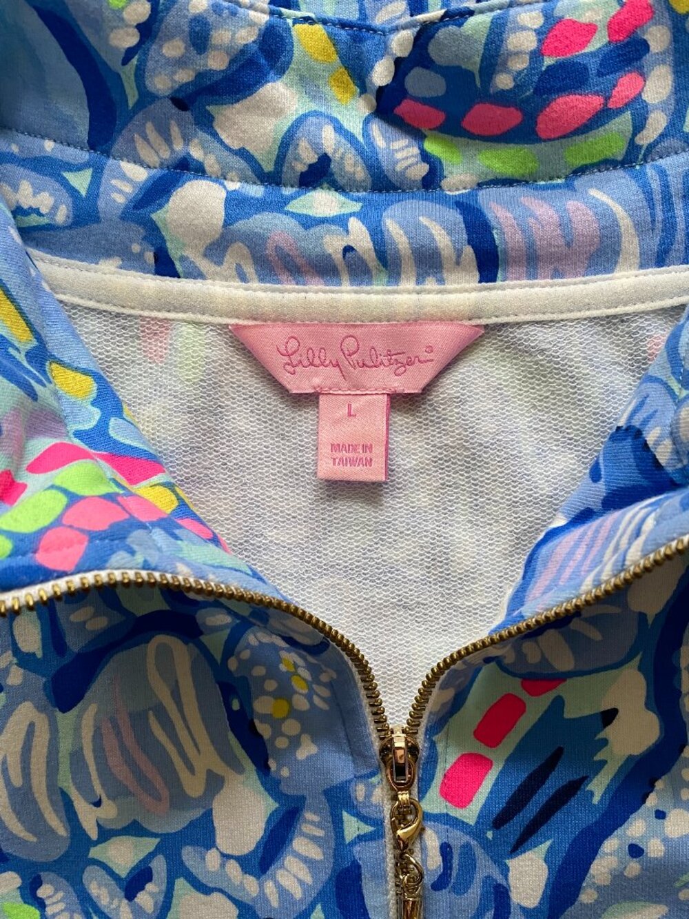 Lily Pulitzer pop-over, 3 quarter zip top - Picture 4 of 4